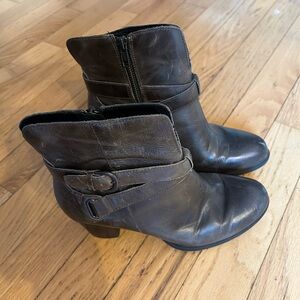 Born Chelsea Ankle Boots Women’s 7.5 Brown Booties